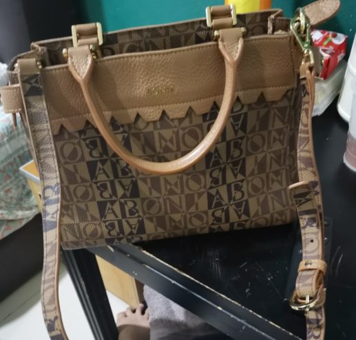 Branded Women Handbags Available