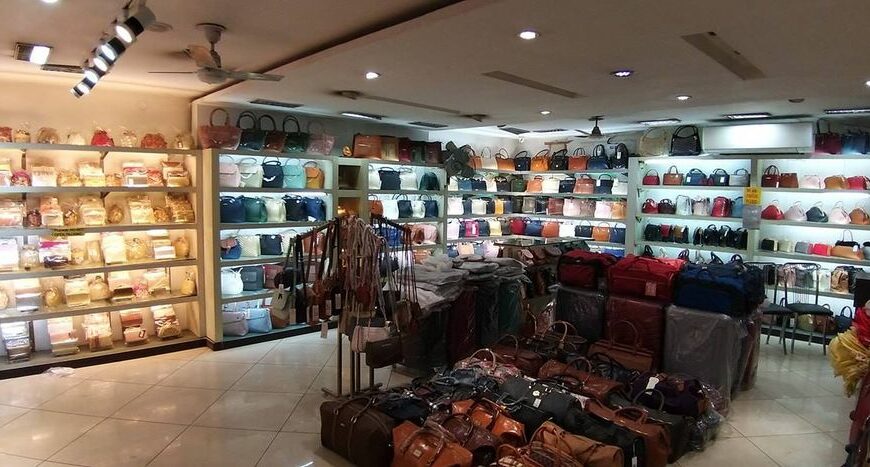 Best Leather Handbags & Accessories Store in Ludhiana | Leather Point