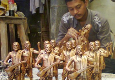Fiberglass Statues and Name Boards Making in Kopargaon, Ahmed Nagar