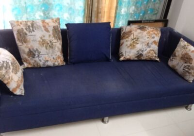 Royal Blue 3 Seater Sofa For Sale in Thane