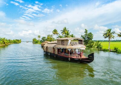 Book Your Kerala Tour Packages at Best Price | GoForTrips.in