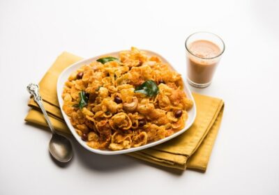 Buy Roasted Cornflakes Namkeen Online | Indore.Online