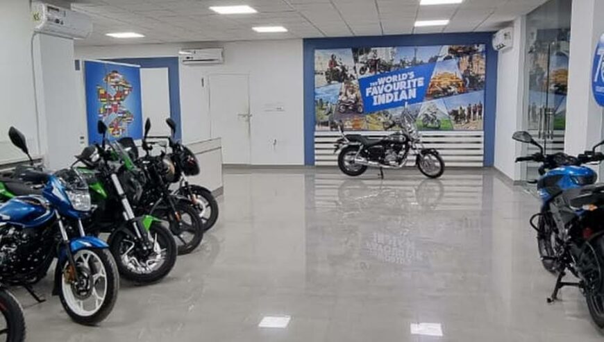 Bajaj Authorised Dealer & Service Center in Noida | Skyline Bajaj