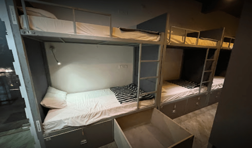 Best Hostel in Goa | Go Bunkers