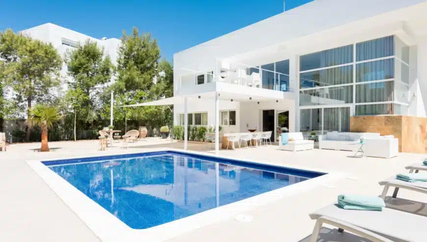 6-Bed-Luxury-Villa-Tourist-License-Cala-Vadella-Ibiza-24-1484×990-1
