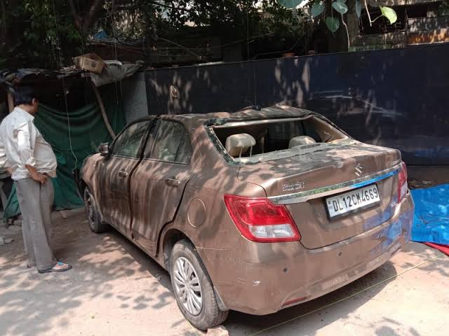 Old or Used Junk Scrap Car Buyer in Kolkata | Purana Carwale
