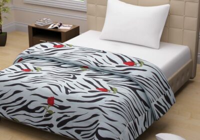 Buy Winter and AC Quilts / Blankets in Faridabad at Vishal Furnishings Online Store