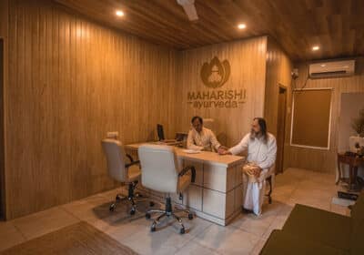 Best-Ayurvedic-Massage-in-Rishikesh-Maharishi-Ayurveda
