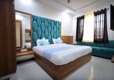 Luxurious Budget Hotel Near by Taj Mahal Agra | Hotel SMR Palace