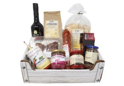 Discover The Perfect Gift Hampers in Italy | GiftBasketsItaly
