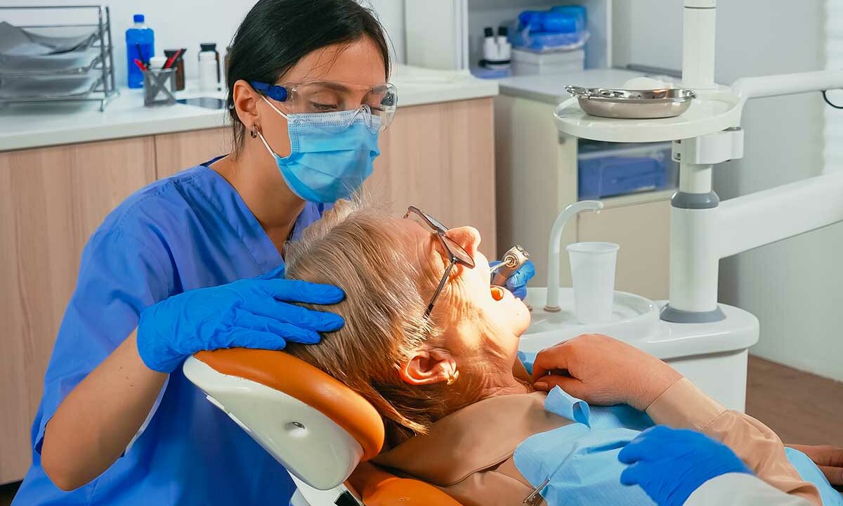 Emergency Dentist Etobicoke | Dental Health Clinic