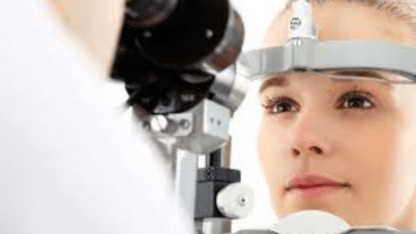Top-Ophthalmologist-in-Delhi-Eterna-Vision-and-Aesthetics