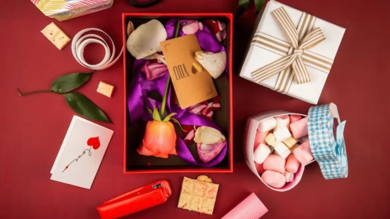 Unwrap The Extraordinary – Personalised Gifts Singapore | ShopGifts