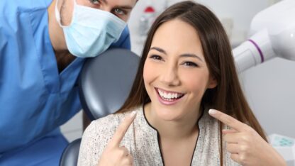 Crucial-Considerations-When-Selecting-A-Dentist-In-Sherman-Oaks-For-Optimal-Oral-Health