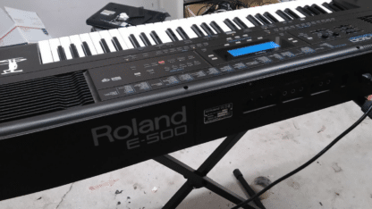 ROLAND-E-500-64-Voice-Intelligent-Arranger-Modulator-Polyphony-Composer