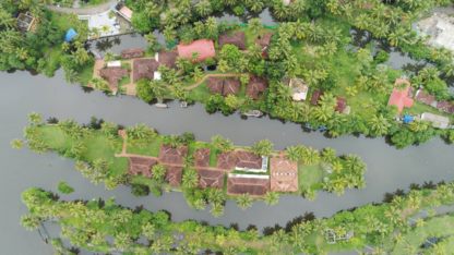 Luxury-Resorts-in-Kerala-Backwaters
