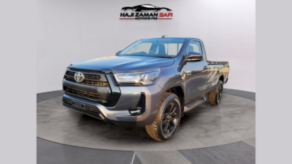 Toyota-Prado-in-The-UAE