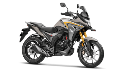 New-Honda-Bike-or-Scooter-in-Republic-Honda-Showroom-Noida