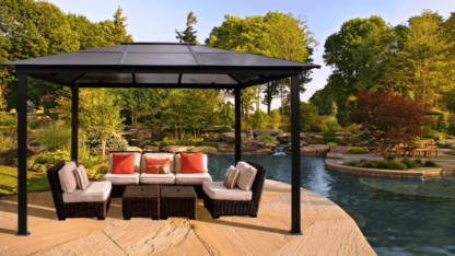 Top-Rated-Heavy-Duty-Garden-Umbrellas-Online