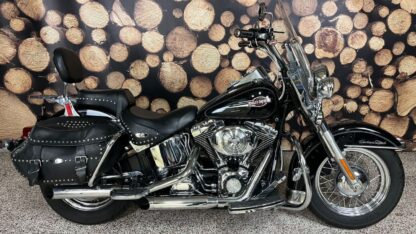 2005-Harley-Davidson-FLSTCFLSTCI-Heritage-Softail-Classic
