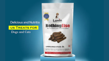 Pets-with-Healthy-and-Fun-Treats