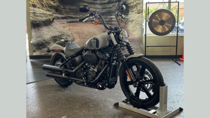 Harley-Davidson-Street-Bob-114-For-Sale-at-Ottawa-IL