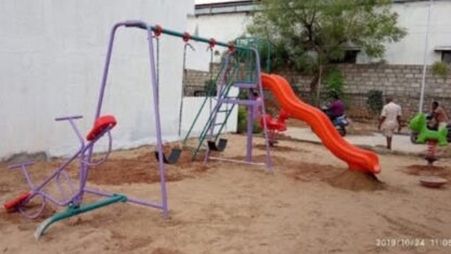 outdoor-playground-equipment