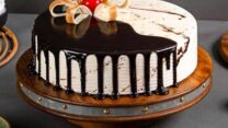 Send Cakes Online with Midnight Delivery