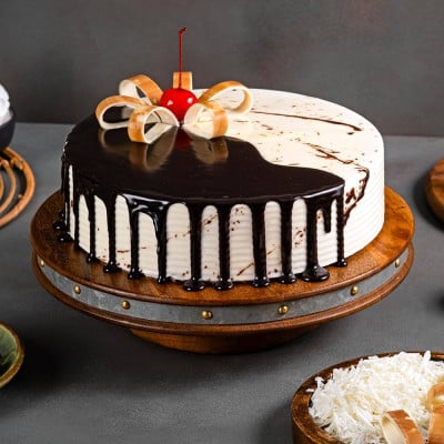 Send Cakes Online with Midnight Delivery