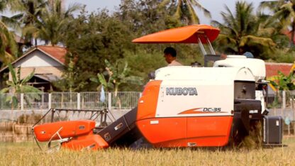 Kubota-Combine-Harvesters-for-Sale