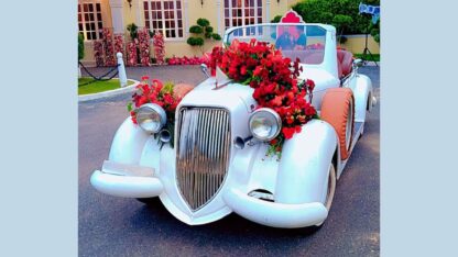 Make-Your-Grand-Entrance-with-Our-Wedding-Car-Rental-in-Jaipur