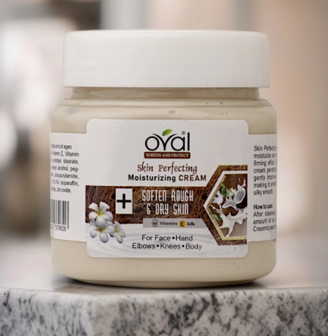 Oval Skin Perfecting Moisturizing Cream