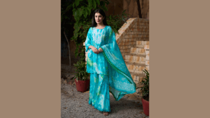 Stay-Cool-Stylish-with-SHREE-Ethnic-Wear-for-Hot-Weather