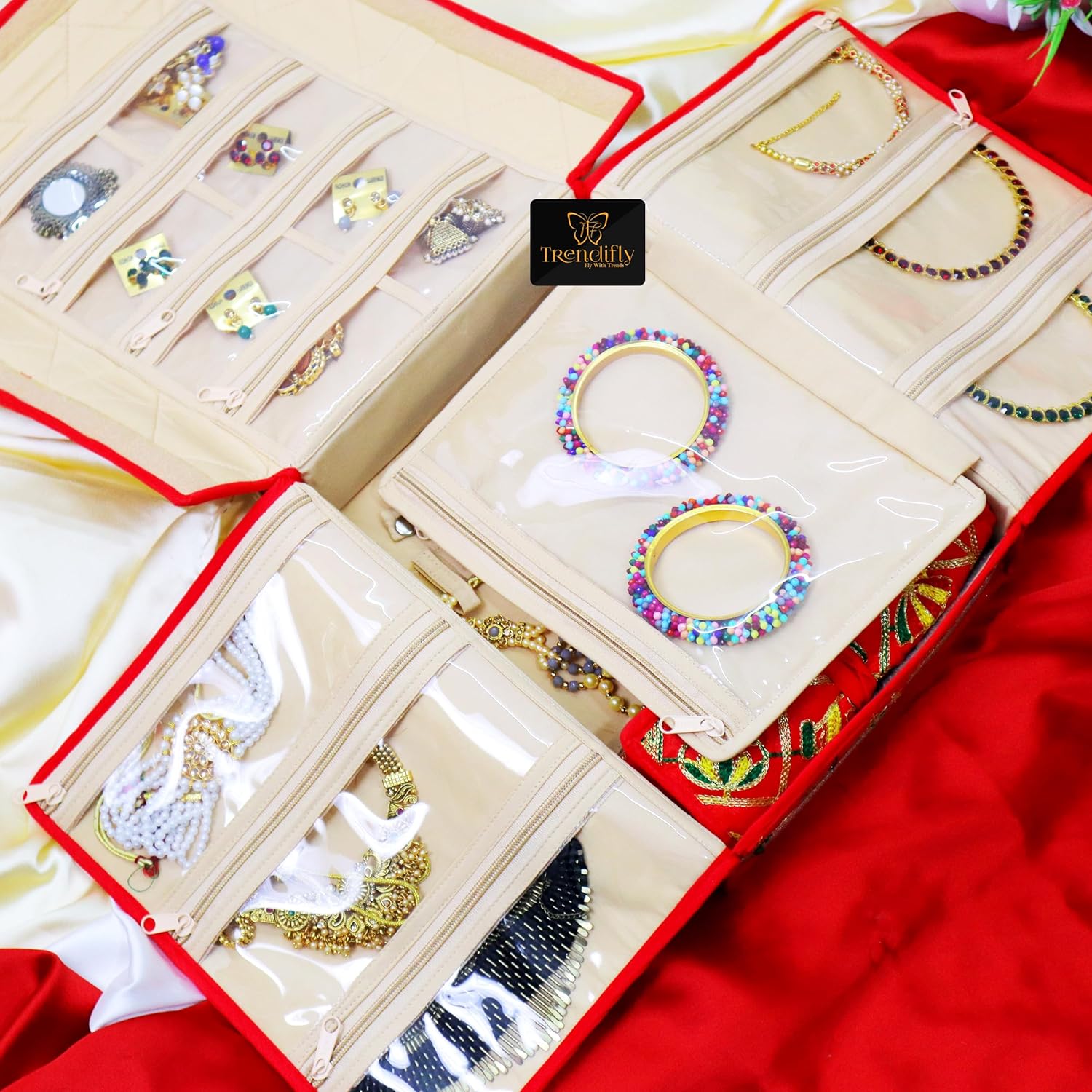 Elegant Jewelry Pouch For Women – Keep It Safe And Organized