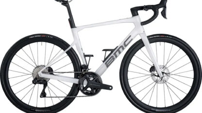 2026-bmc-roadmachine-01-four-1-1000×1000-1