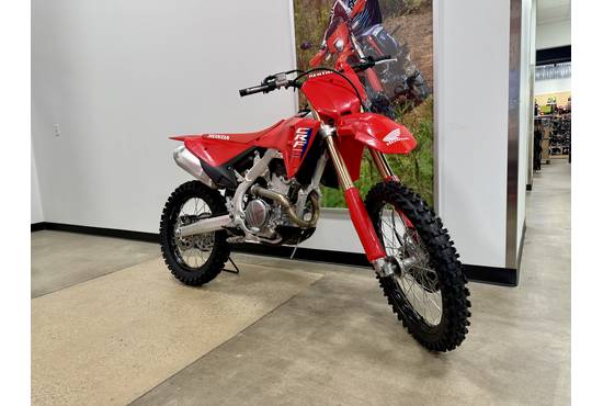 Dirt Bikes & Off-Road Adventures Await