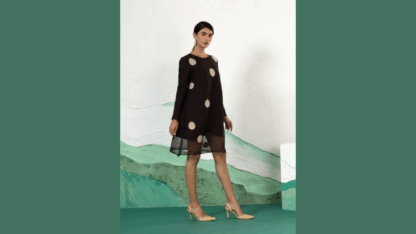 Elegant-Birthday-Gowns-for-Womens-Fit-for-Every-Celebration