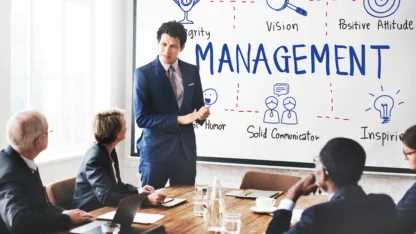 management-coaching-business-dealing-mentor-concept