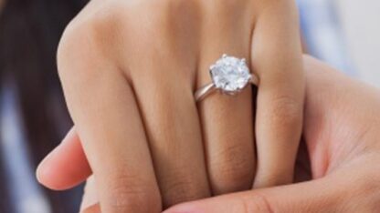 natural-diamond-ring