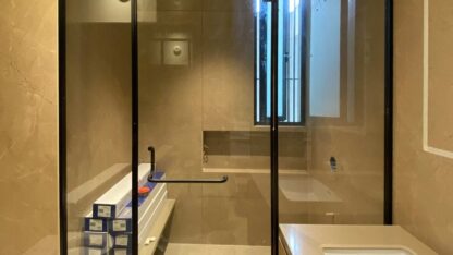 Glass-Cubicle-for-Bathroom