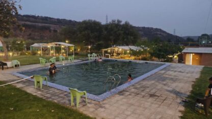 Resorts-Near-Gurgaon-with-Swimming-Pool-1-1