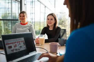 7e8c8110932a81ea58b8e990148f2f0e-300×200-1