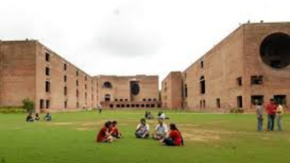 Academic-Excellence-That-Shapes-Global-Careers