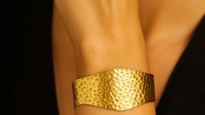 Bracelets-Instantly-Upgrade-Your-Fashion-Style