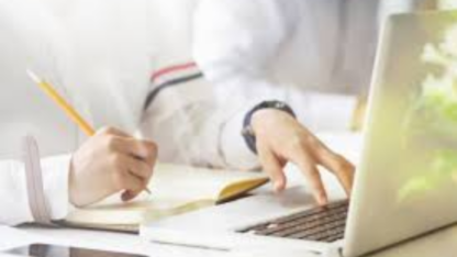 Finding-the-Right-Balance-Navigating-Clinical-Practice-and-Academic-Writing-in-Nursing-Education