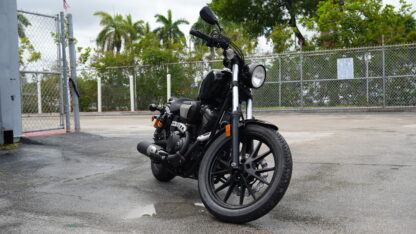 2025-Yamaha-Bolt-R-Spec