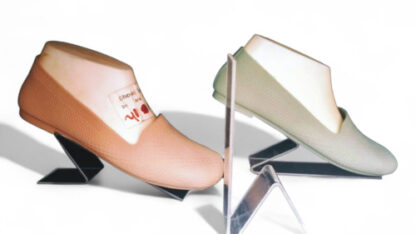 Acrylic-Side-Angle-Shoe-Display-Stand