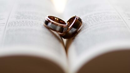 ring-2407552_1280