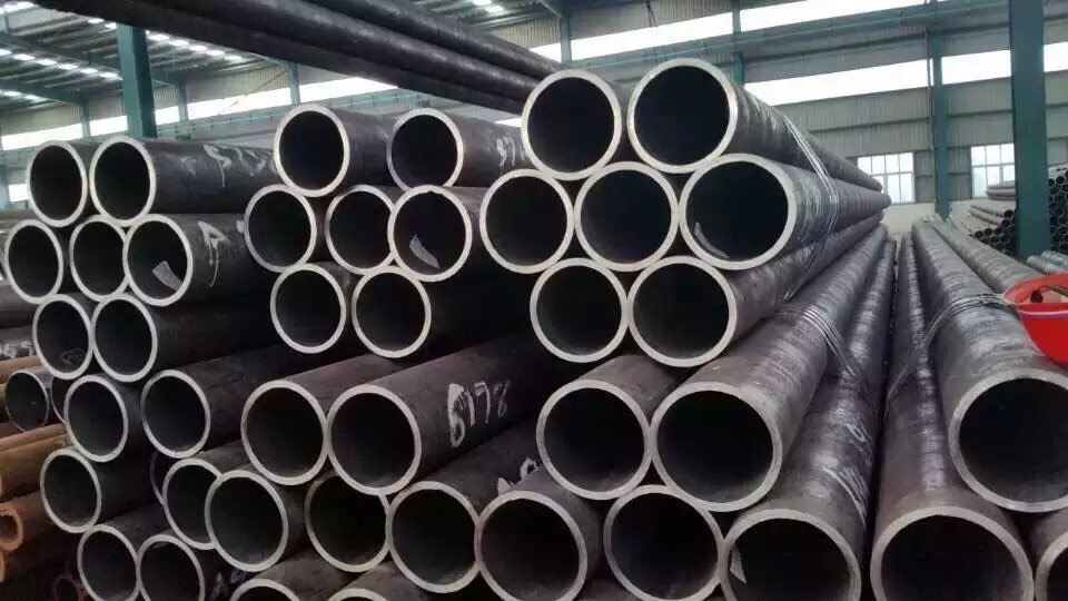 Leading Alloy Steel Pipe Manufacturer in India for Industrial Use