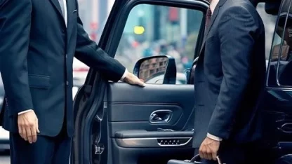 Melbournes-Premier-Airport-Maxi-cabs-and-Tour-Cab-Service-r9wo41pb96m8geo116dqw24mq3ecdaqmq9on4zn52o1